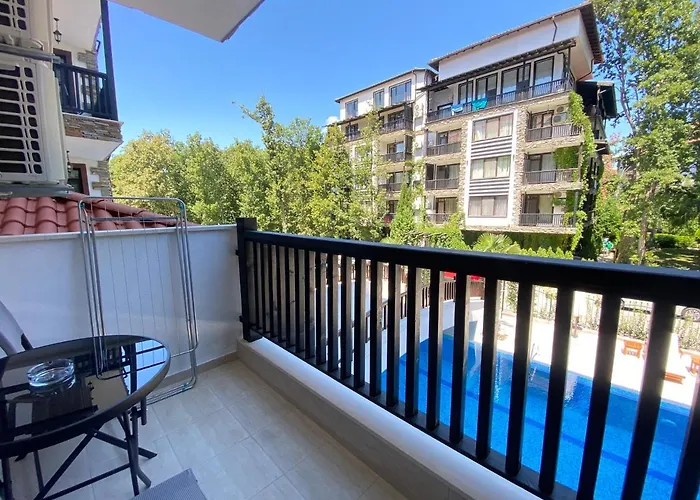 The Paradise 3* Πριμόρσκο