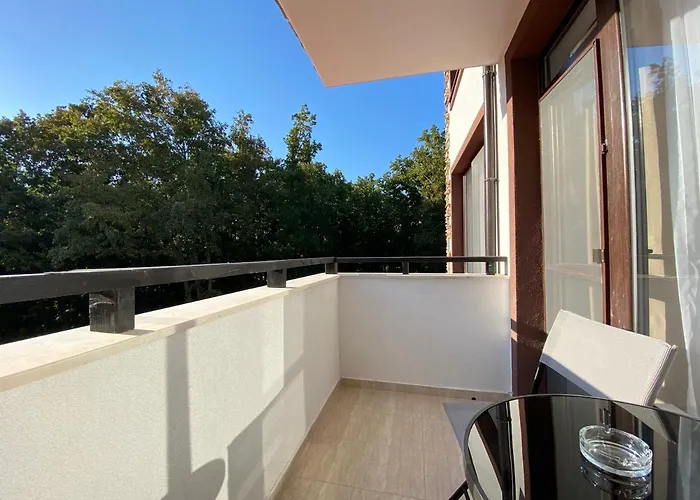 The Paradise Ξενοδοχείο με διαμερίσματα 3*