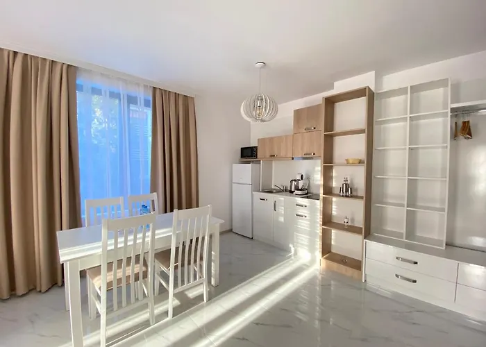 Ξενοδοχείο με διαμερίσματα The Paradise 3*