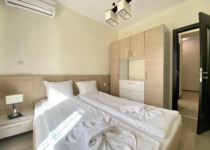 The Paradise 3* Πριμόρσκο