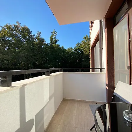 The Paradise Hotel apartamentowy 3*