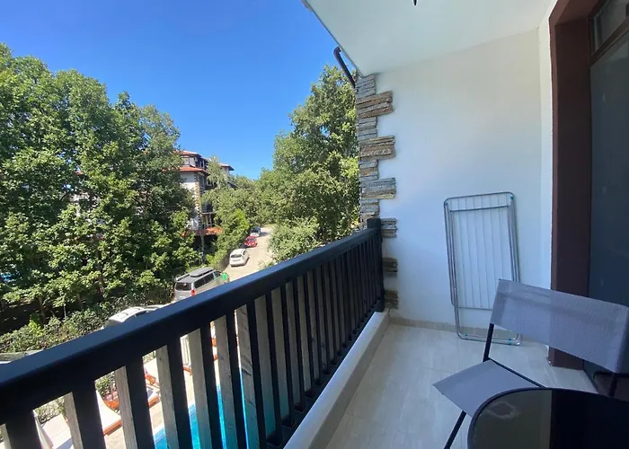 The Paradise Hotel apartamentowy Primorsko